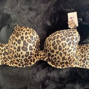 NWT cheetah print support bra